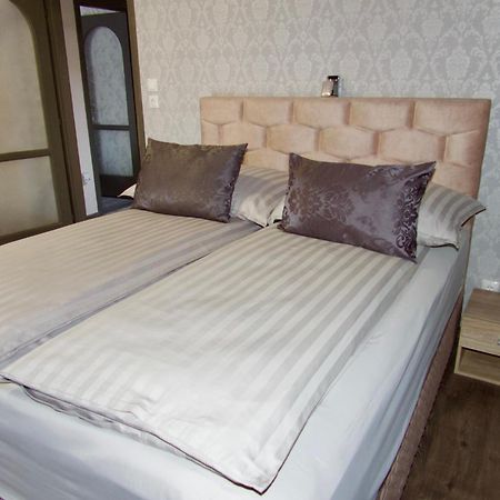 Crystal Apartman موراهالوم المظهر الخارجي الصورة