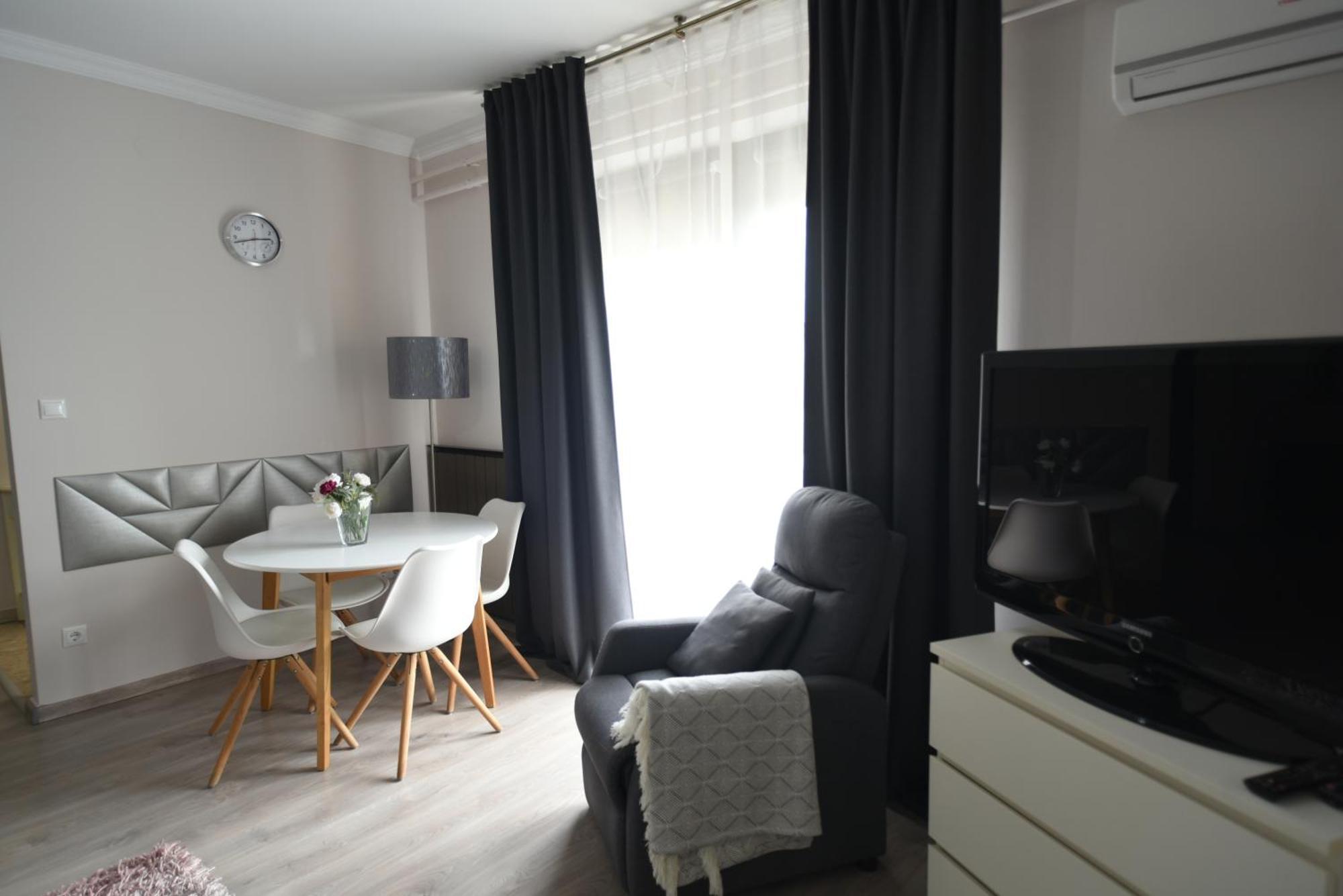 Crystal Apartman موراهالوم المظهر الخارجي الصورة