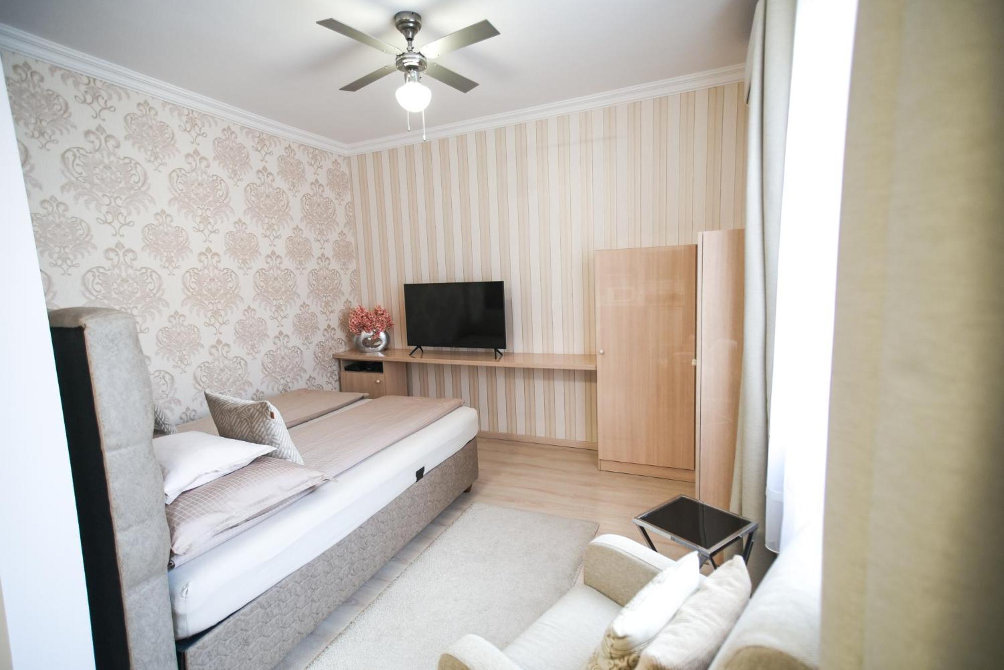 Crystal Apartman موراهالوم المظهر الخارجي الصورة