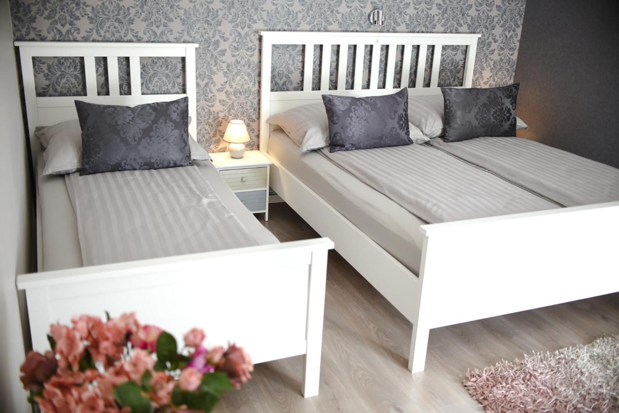 Crystal Apartman موراهالوم المظهر الخارجي الصورة